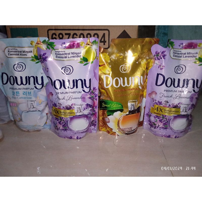 downy pewangi pakaian 550ml