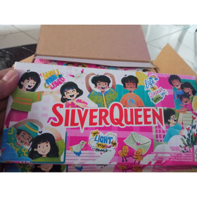 

SILVERQUEEN BUY 1 GET 1 EDISI VALENTINE 58gr