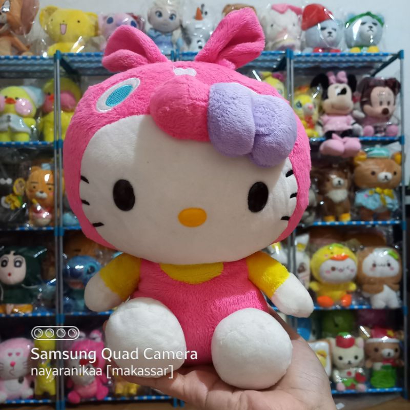 Boneka Hello Kitty Sanrio