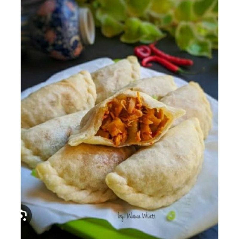 

cireng isi ayam suwir