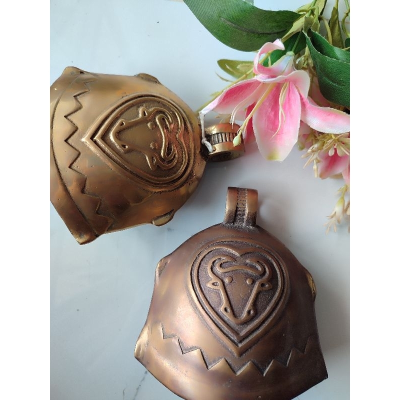 Bell Pintu Kuningan Lonceng Sapi Besar / klontong Lembu / Klontongan Sapi Kuningan bel