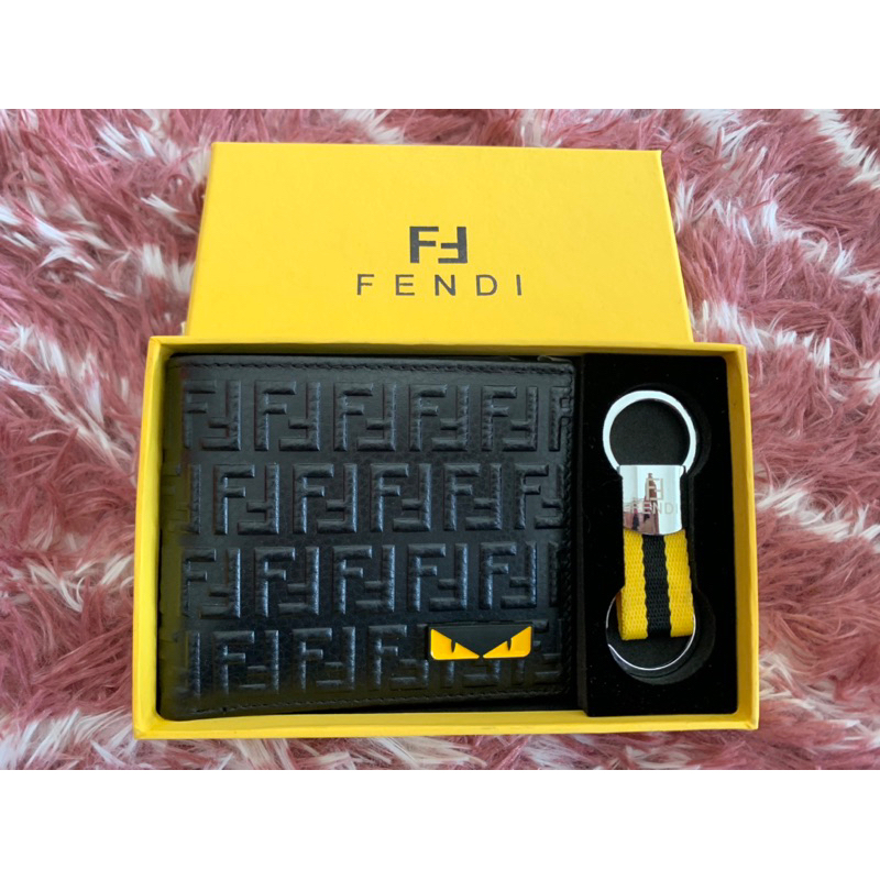 Dompet Fendi