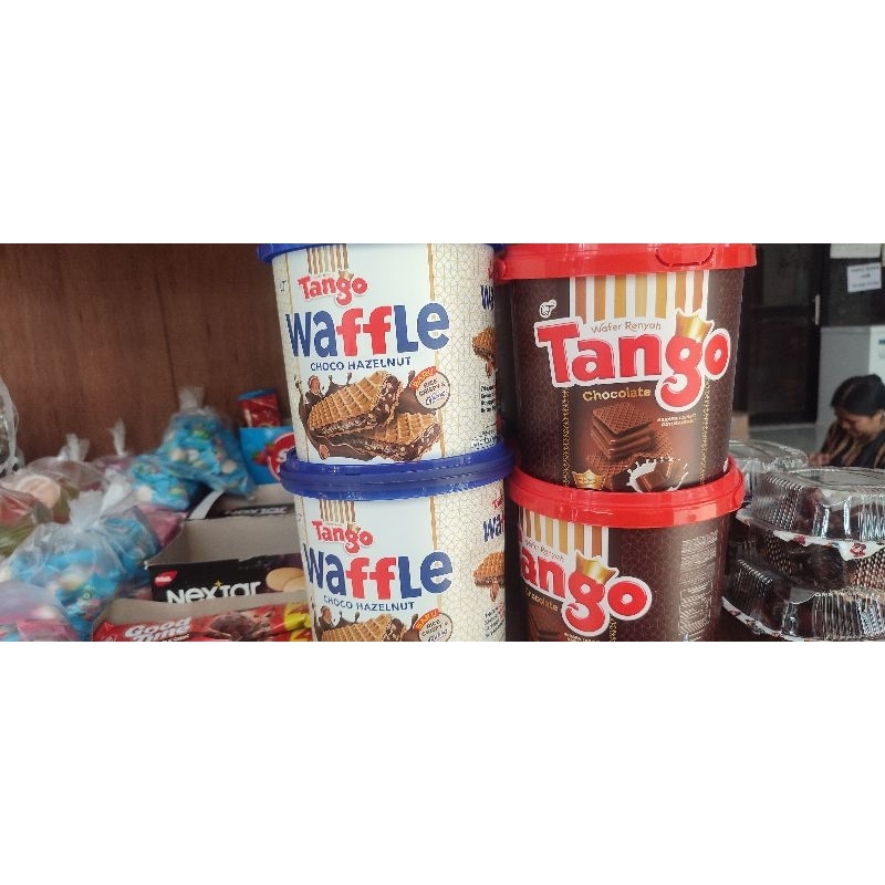 

TANGO TOPLES BUCKET VANILLA DAN COKLAT