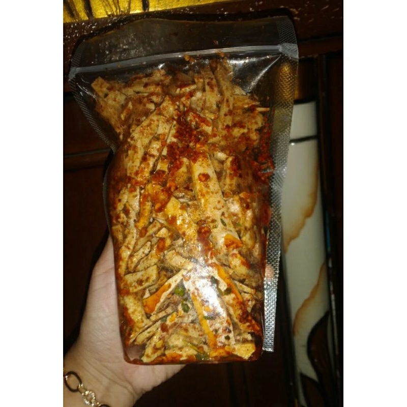 

Basreng pedas daun jeruk 200gram