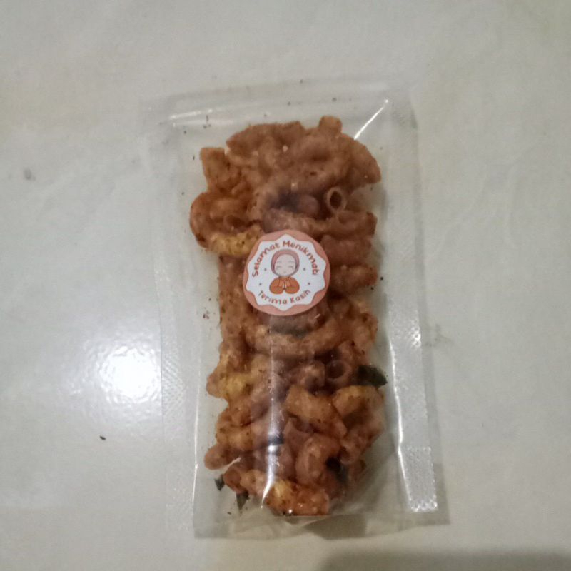 

makaroni pedes gurih dan renyah