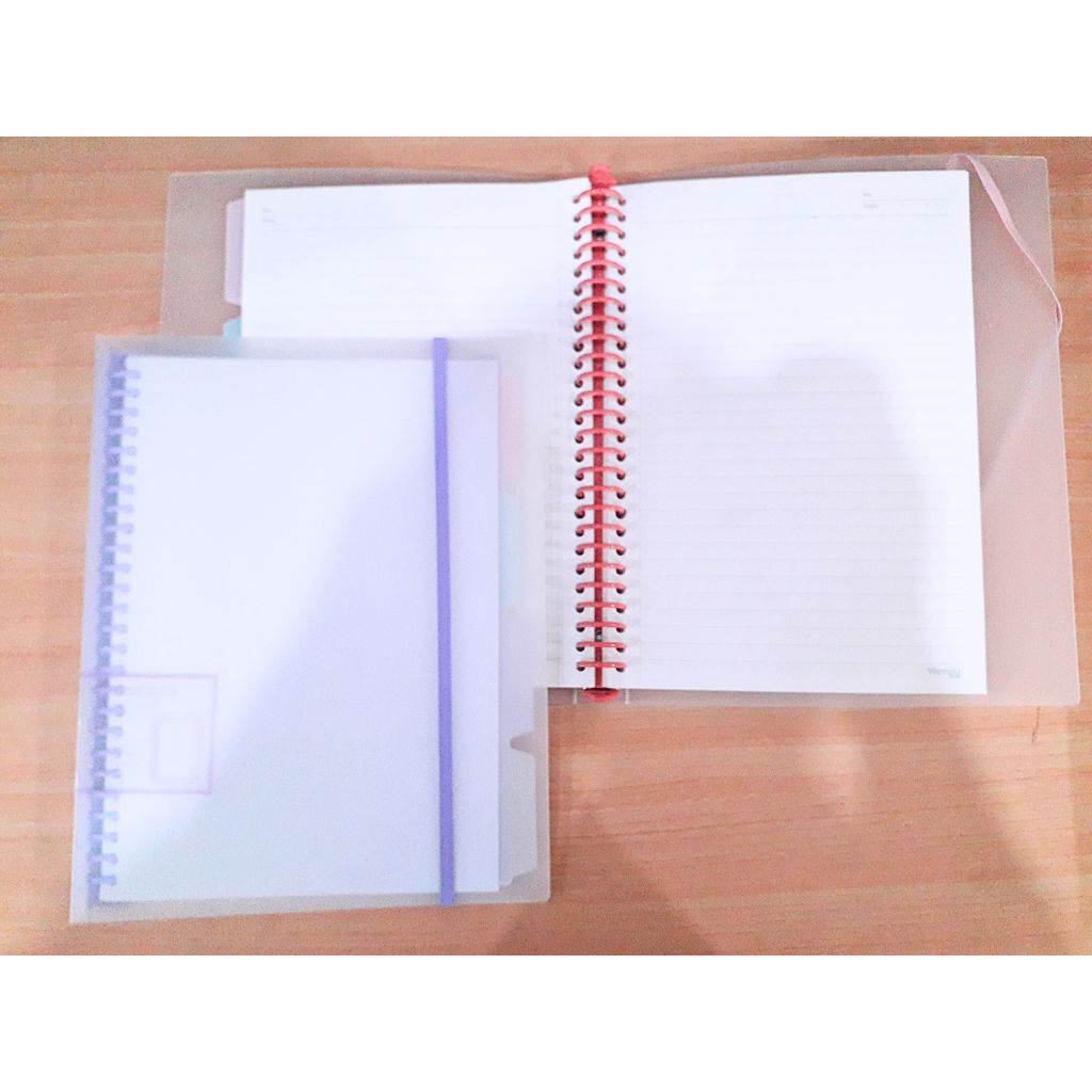 

Binder B5 Polos (008007)