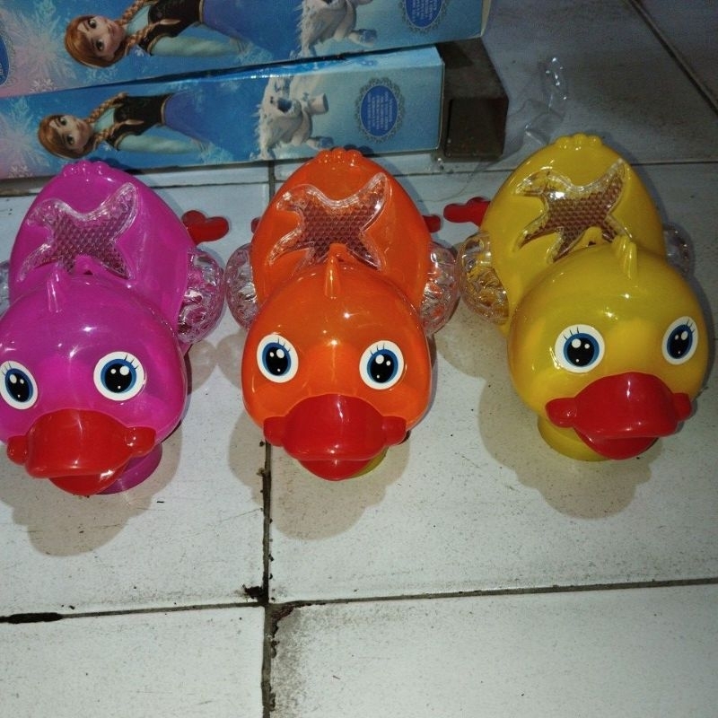 MAINAN BEBEK BEBEKAN JALAN.BEBEK BATRE