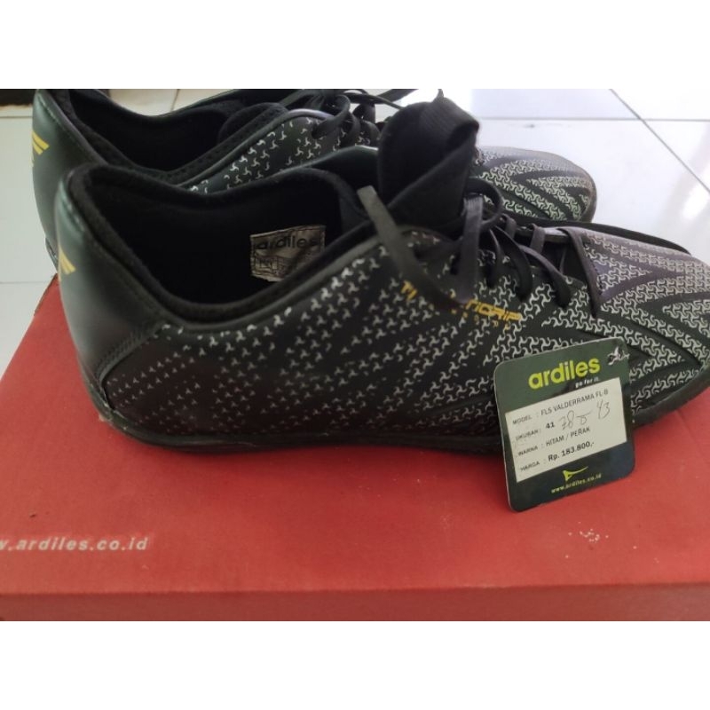 Sepatu Futsal Ardiles