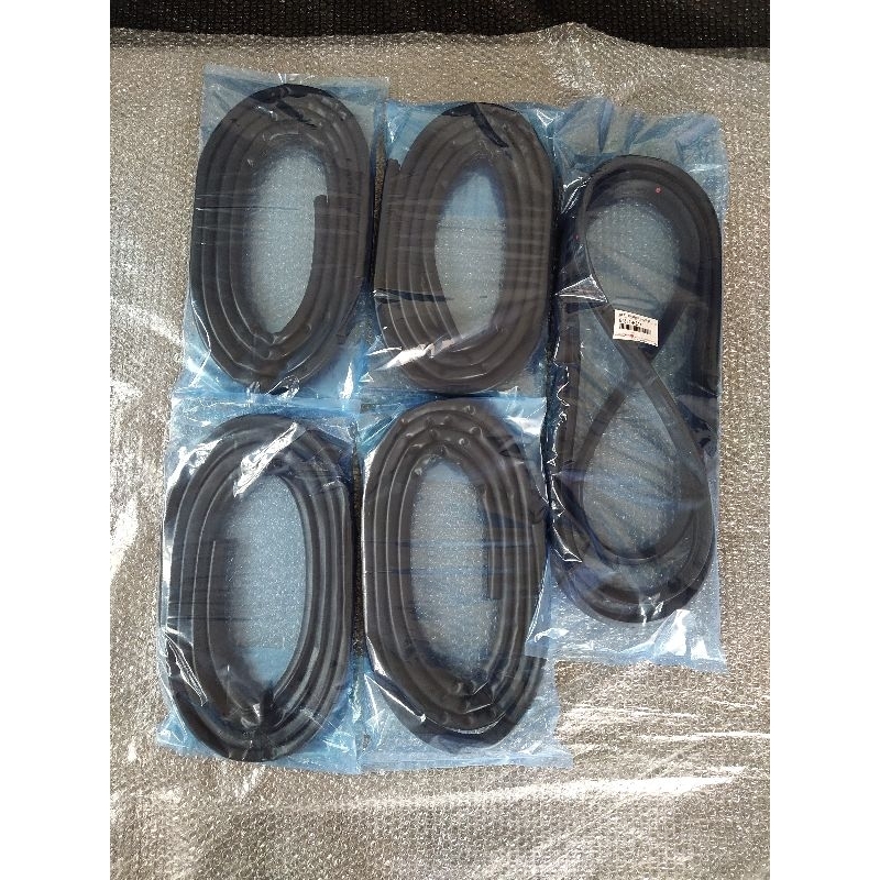 karet balon pintu karet bagasi full set 1 mobil toyota daihatsu avanza xenia 2004-2018