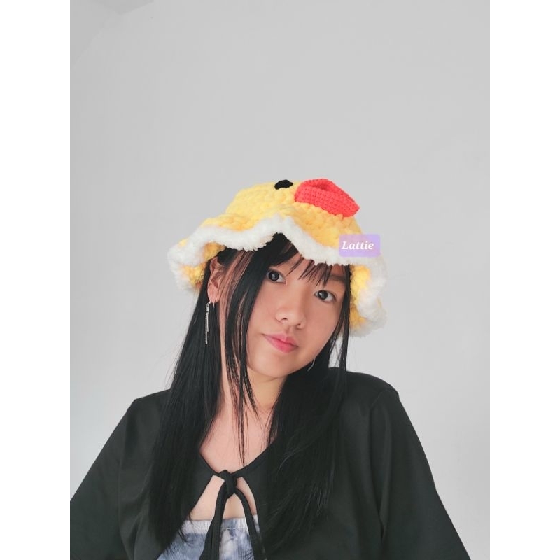 HANDMADE DUCK HAT/DUCK BUCKET HAT/TOPI BEBEK/TOPI LUCU/TOPI RAJUT BEBEK