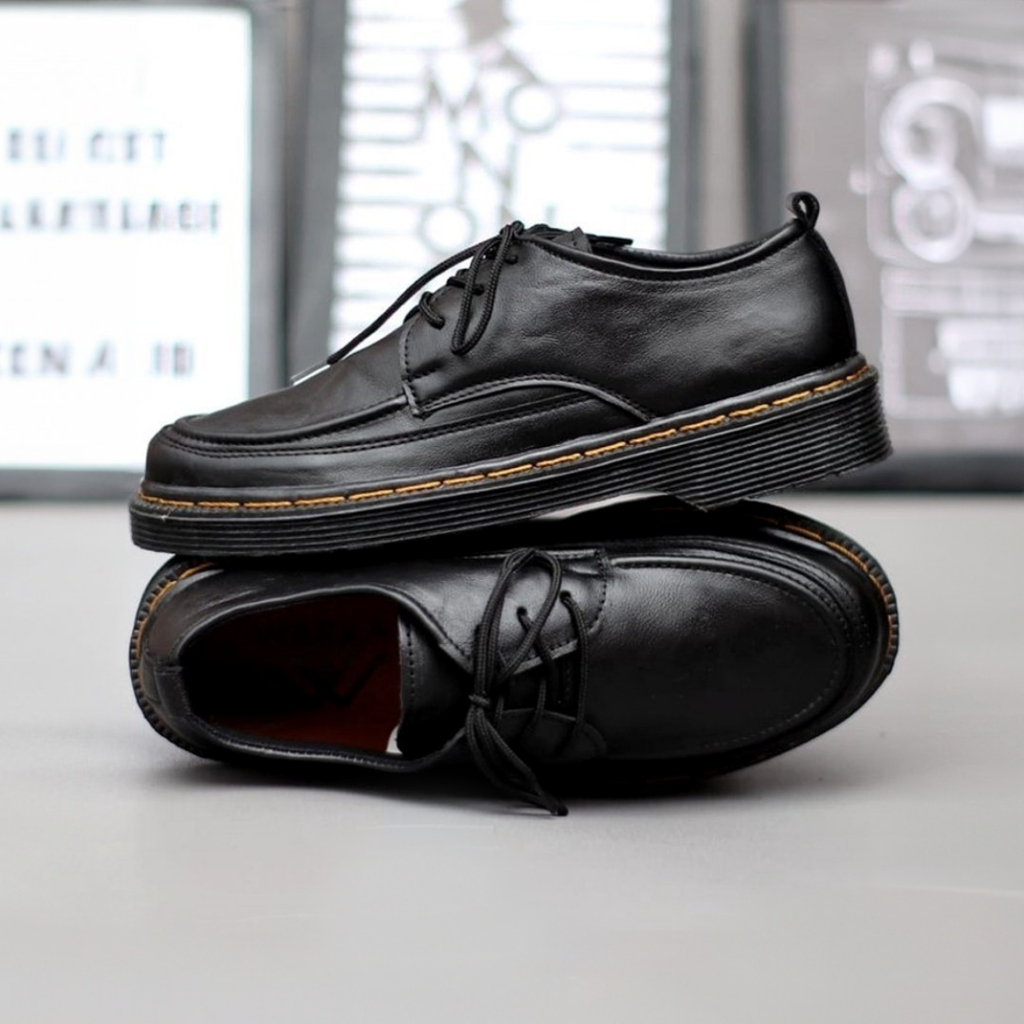 Sepatu Pantofel Pria Casual Formal Kerja Kantoran Kuliah Kondangan Hitam Martin Footwear