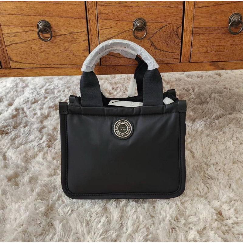 MARC JACOBS NILON SIGNET SMALL TOTE