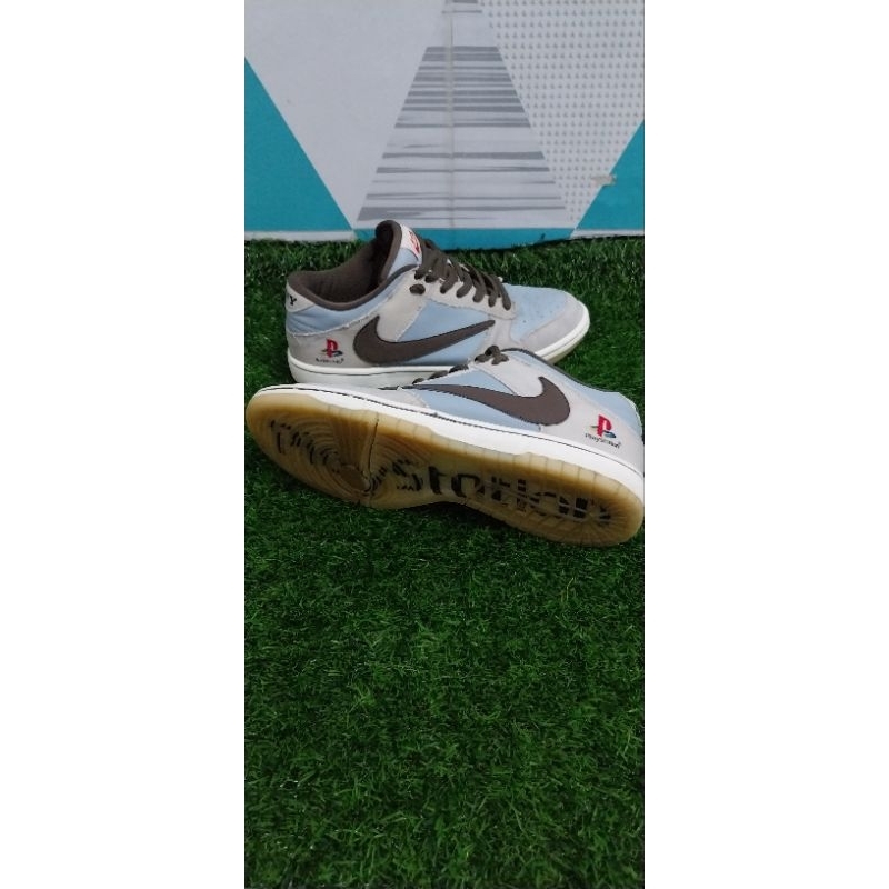 NIKE SB DUNK Low  collab Travis Scott x PlayStation x