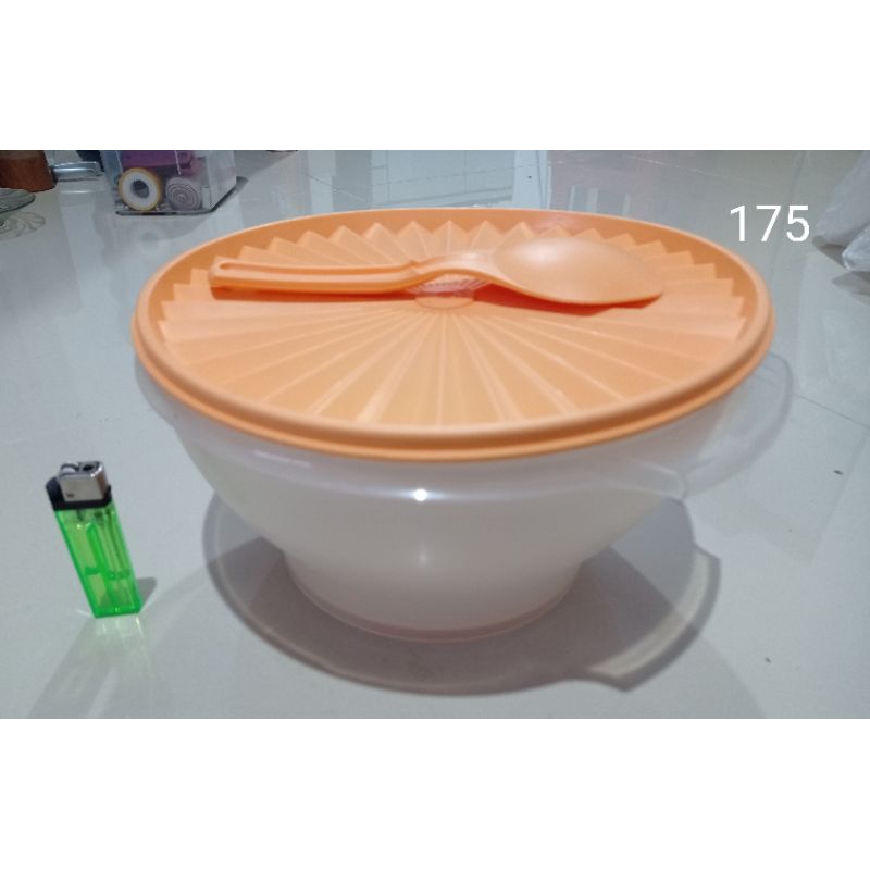 Tempat nasi Tupperware