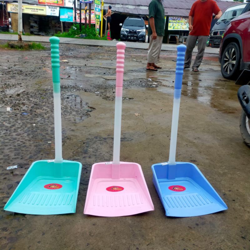 SEKOP / PENGKI SAMPAH / SEROK SAMPAH