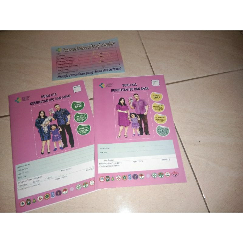

Buku KIA Kesehatan Ibu dan Anak bolak balik Kemenkes 2021 free sticker