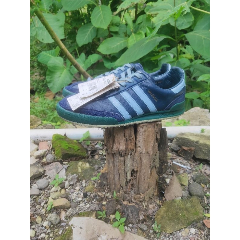 Adidas Valencia