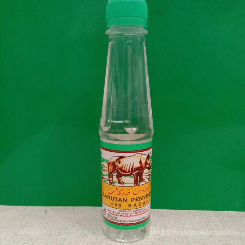 lasegar larutan penyegar cap badak 200ml