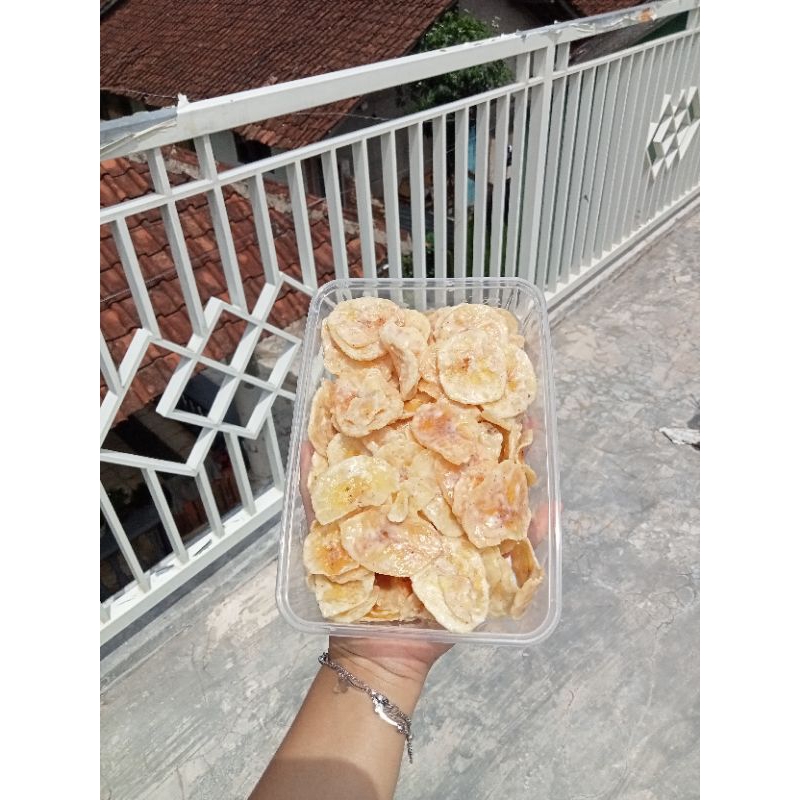 

PAKET USAHA KERIPIK PISANG 200gr/KERIPIK PISANG LUMER/BANANA CHIPS