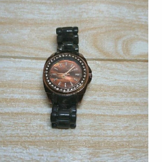 Jam AK marble preloved