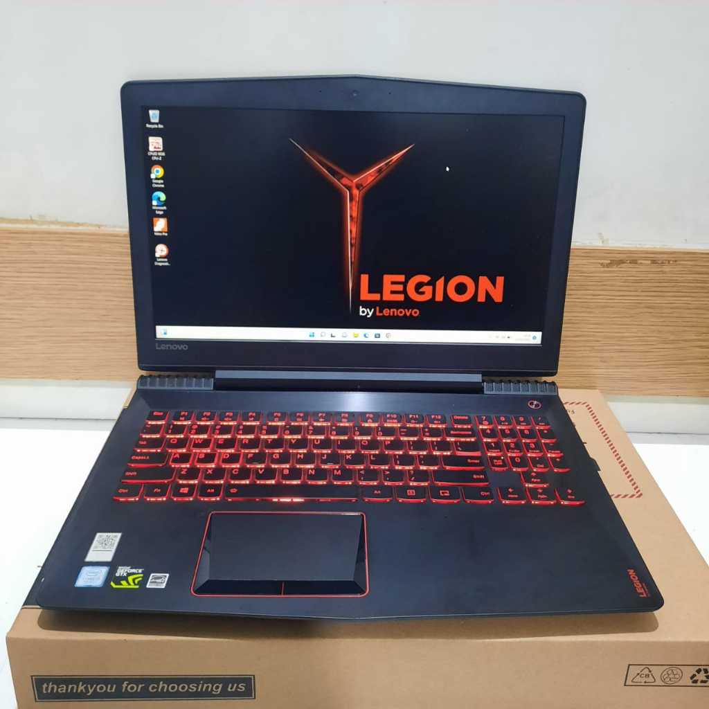 Laptop Lenovo Legion Y520, Core i7-7700HQ, Ram 8Gb, SSD 256Gb, HDD 1Tb, Geforce GTX 1050Ti 4GB