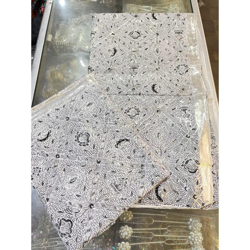 kain prada pengantin | kain prada | kain prada manten | kain prada akad | kain prada premium | kain 