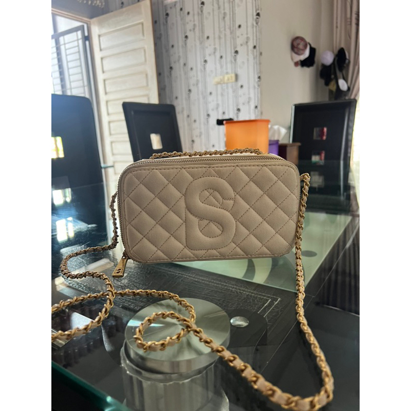 preloved yura bag denim original buttonscarves