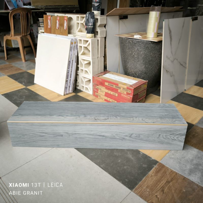 Granit tangga motip kayu 30x100 20x100/office Wood grey