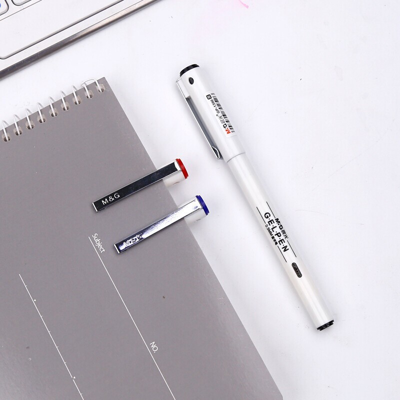 

M&G Gel Pen Super Smooth with Super Tiny Tip 0.5 MM - AGP13901