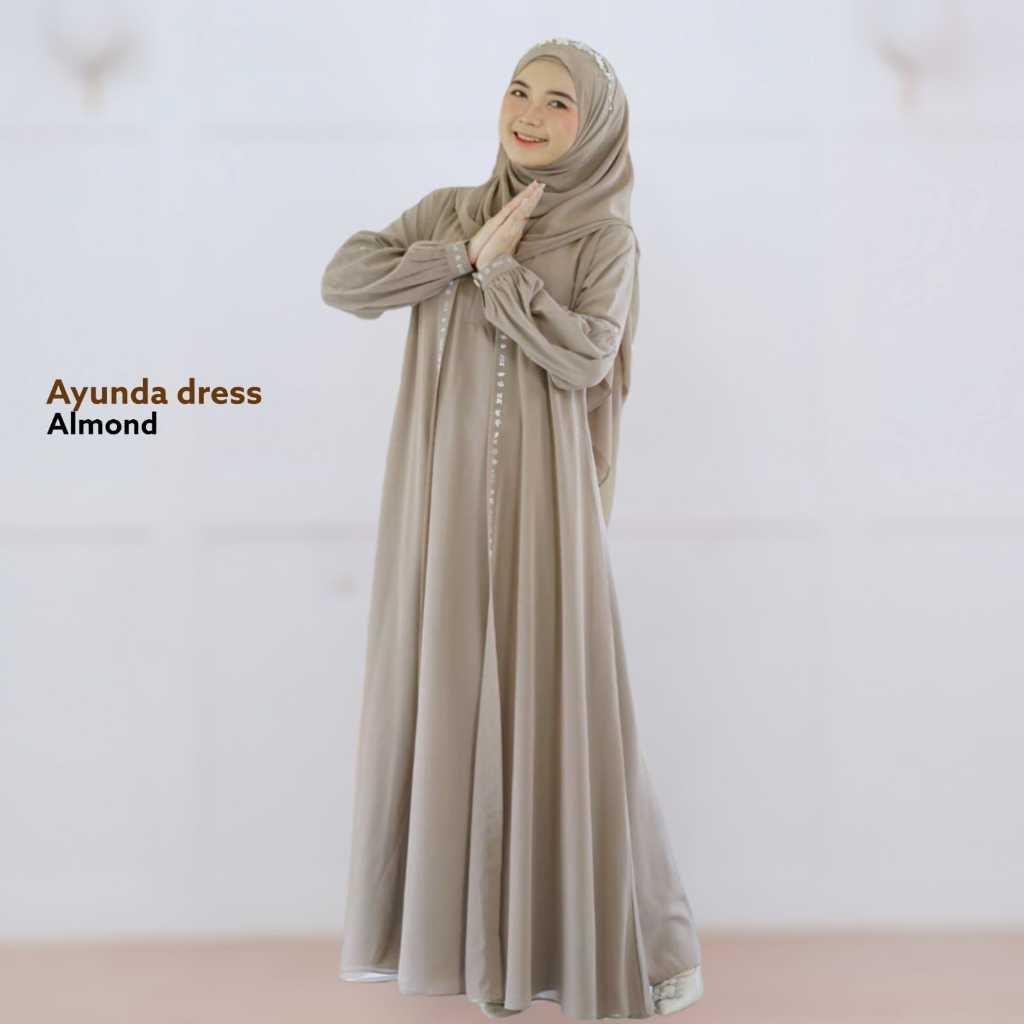 Fashion Muslim Wanita  Syahira Abaya Set Terbaru dengan Rompi Payet Arab &amp; Gamis Ceruty Swarovski