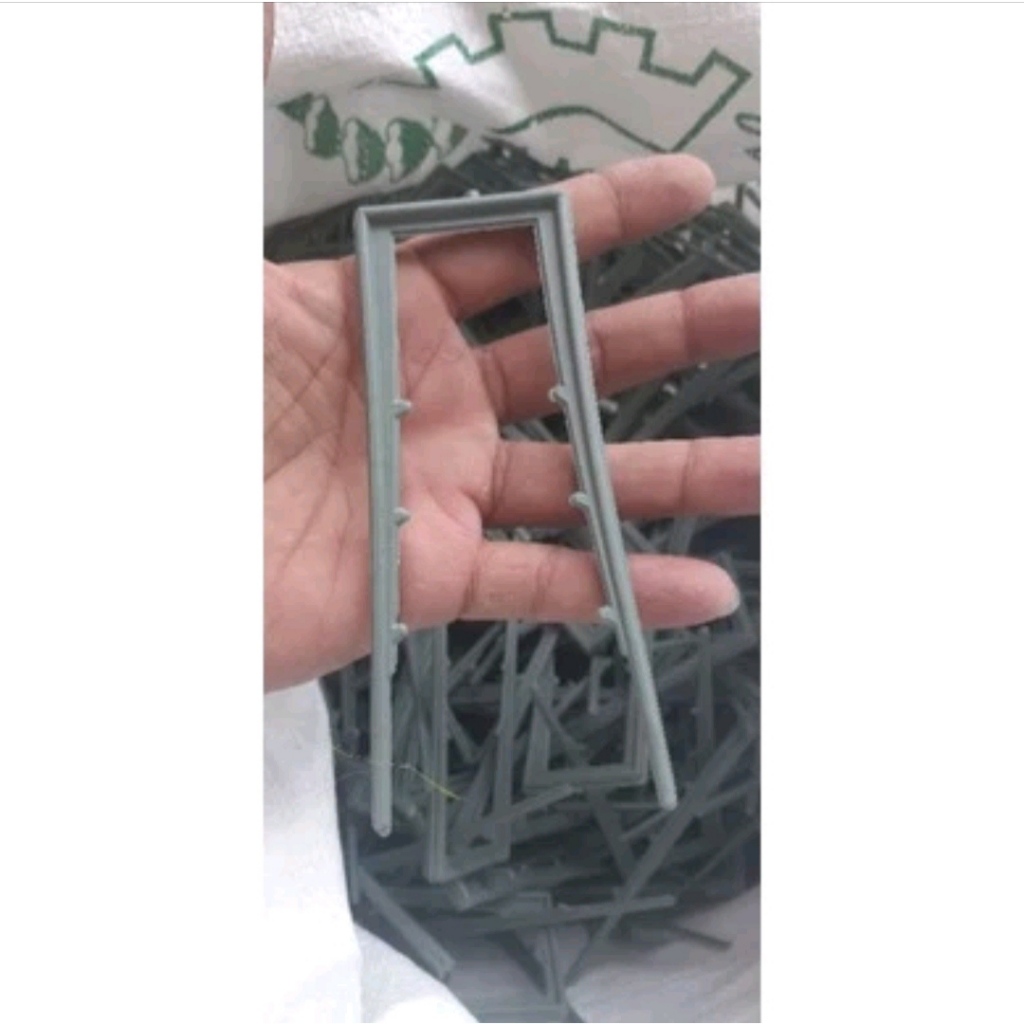 RB Pasak Penjepit Mulsa Plastik Panjang