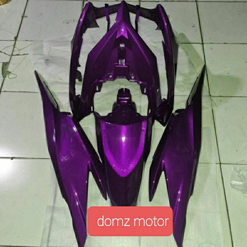 COVER BODY HALUS MOTOR VARIO TECHNO 125 LAMA