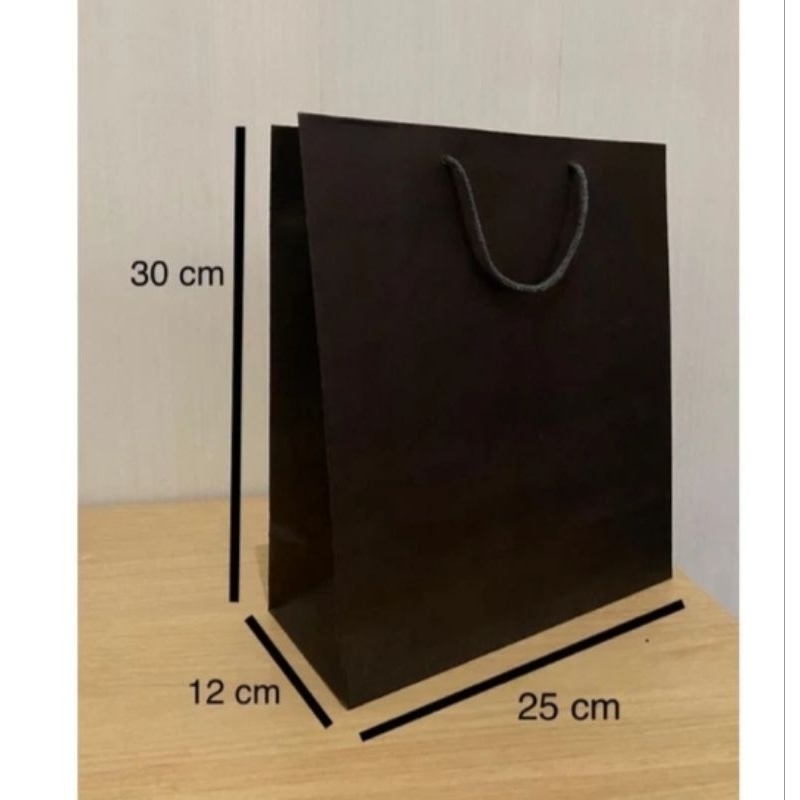 PAPER BAG POLOS HITAM 25X30