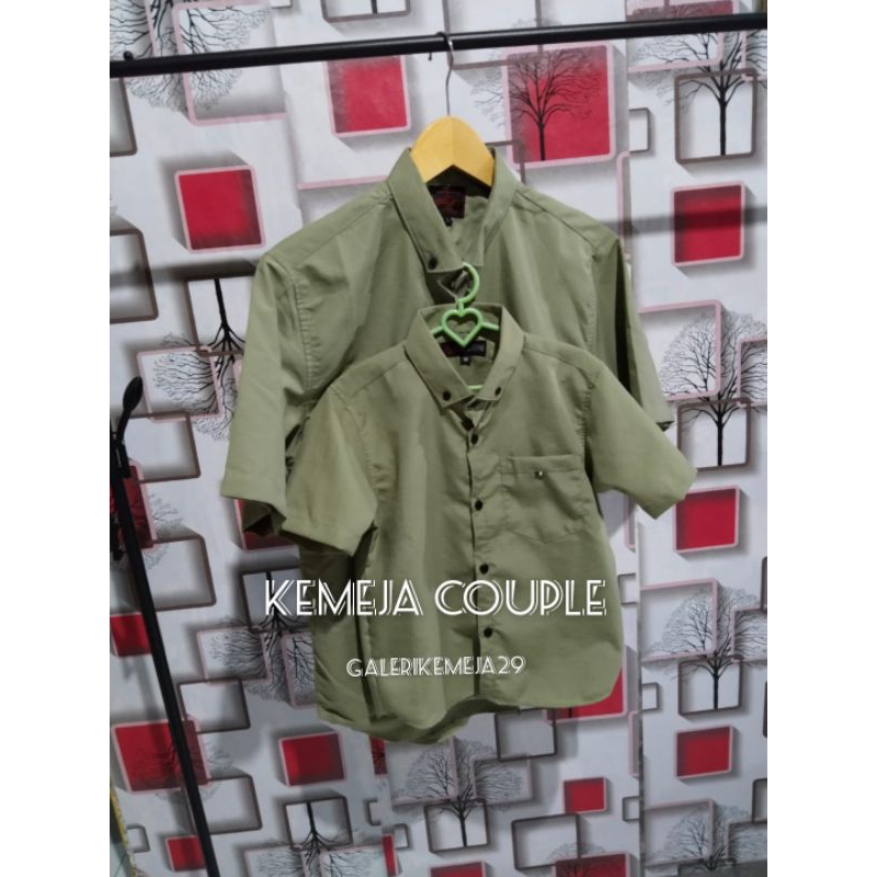 KEMEJA COUPLE WARNA SAGE KEMEJA POLOS COUPLE WARNA HIJAU SAGE KEMEJA COUPLE KOUPLE