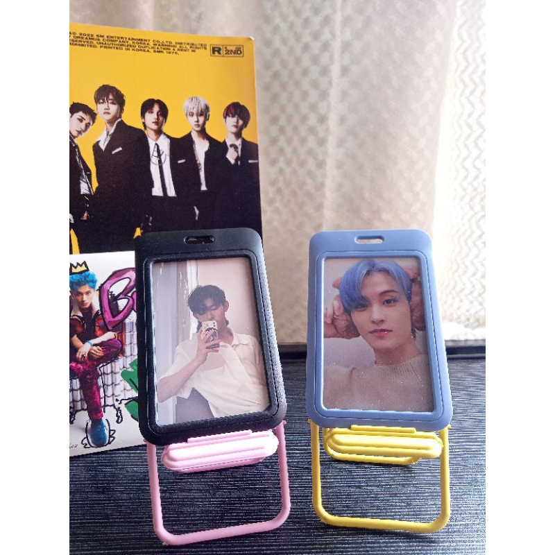 

Card Holder Photocard PC I Cahol Photocard - PC Hitam Biru READY SIAP KIRIM (NEW SEALED)