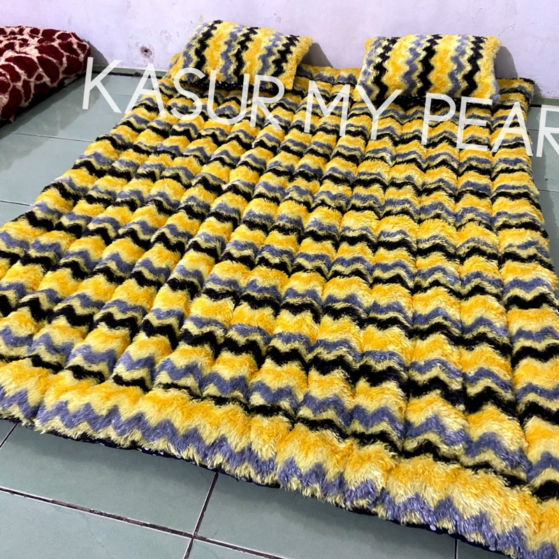 Kasur Lantai bulu Karakter / motif Ukuran JUMBO 200x180x10 gratis 2 bantal tebal - My Pears