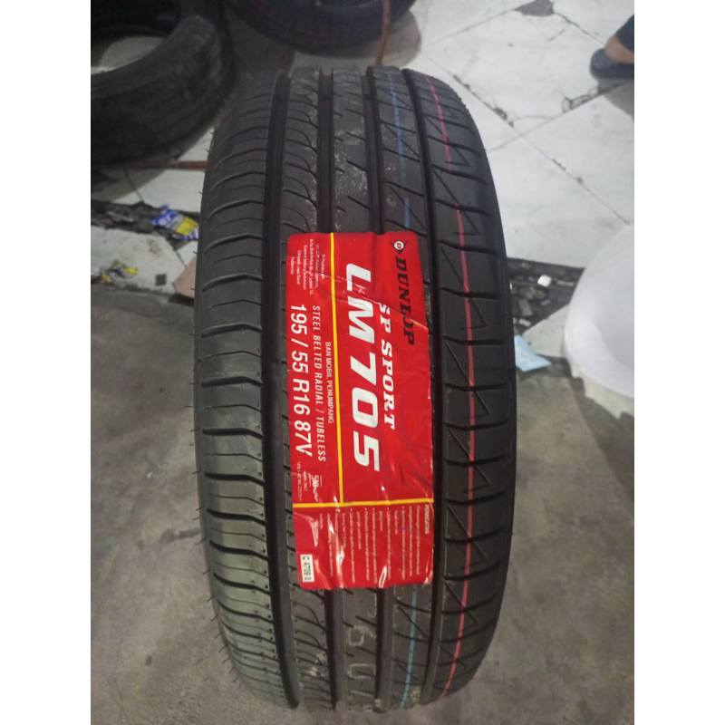 BAN MOBIL TUBLES RING16 UKURAN 195 55 R16 BAN MOBIL LUAR TUBLES DUNLOP LM705