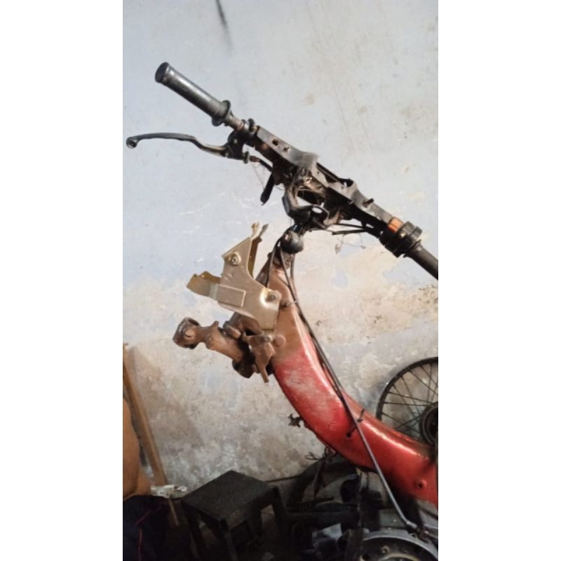 T SEGITIGA F1ZR PNP V80/75