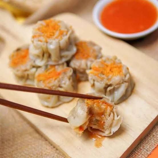 

dimsum siomay babi udang gurih homemade-non halal-frozen/ready to eat-harga per pcs