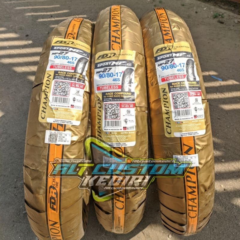 Ban FDR SPORT MP 27 ( 90/80 ) RING 17