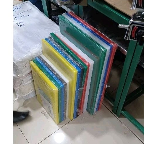 TALENAN PLASTIK PLASTIK UK 40×60CM TEBAL 2CM