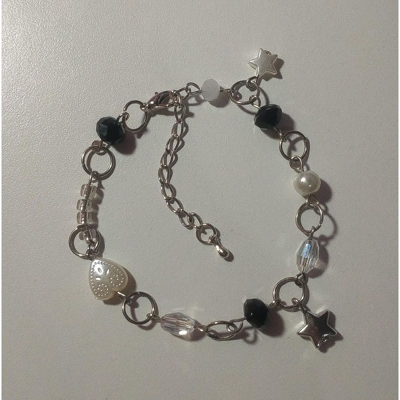 Acubi Bracelet | Beaded Jewelry By Sage Gallery