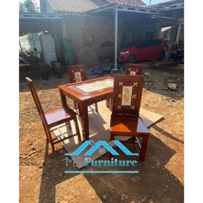 Meja Makan Minimalis Kayu Jati Kursi 4 / Kursi Minimalis Jati / Termurah Meja Makan Minimalis Jati /