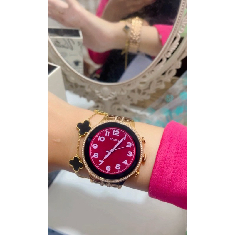 FOSSIL GEN 6 SMARTWATCH PRELOVED
