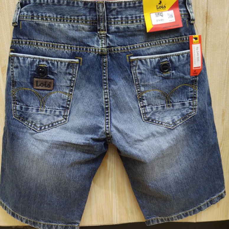 Harga Bersahabat Celana Pendek Lois Original  celana pendek pria  Lois Original