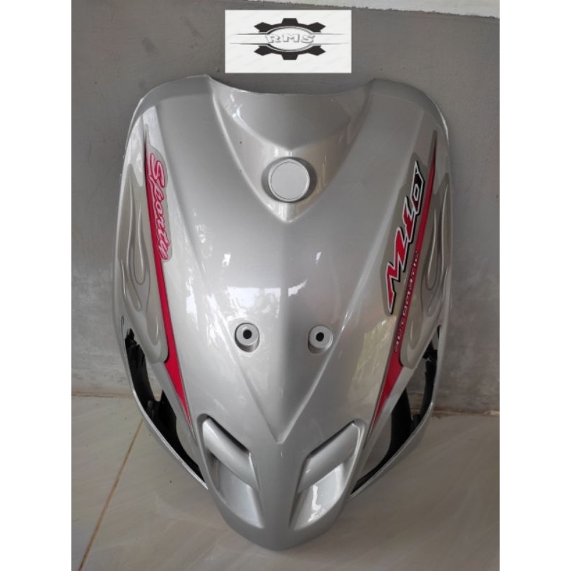 Tameng Mio sporty warna silver plus striping
