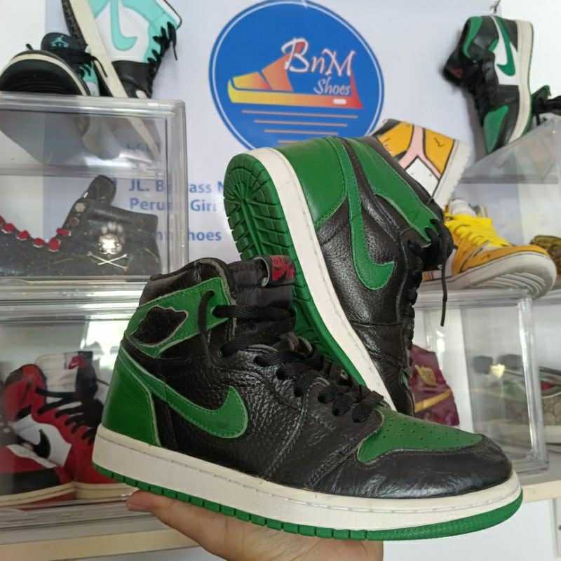 AJ 1 High Pine Green