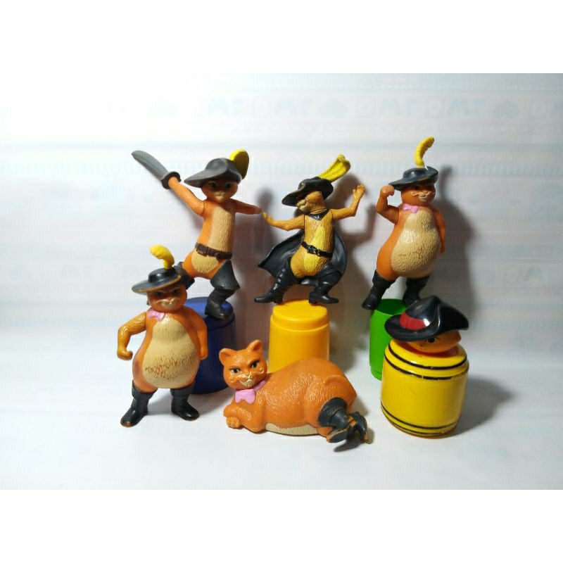 Kucing Shrek Puss In Boots Cat Zorro Ogre Killer Meong Miauw Mcd Happy Meal Mcdonalds Rare Vintage J