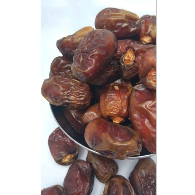 

kurma mesir 500gr(½kg) golden vallay/rehab