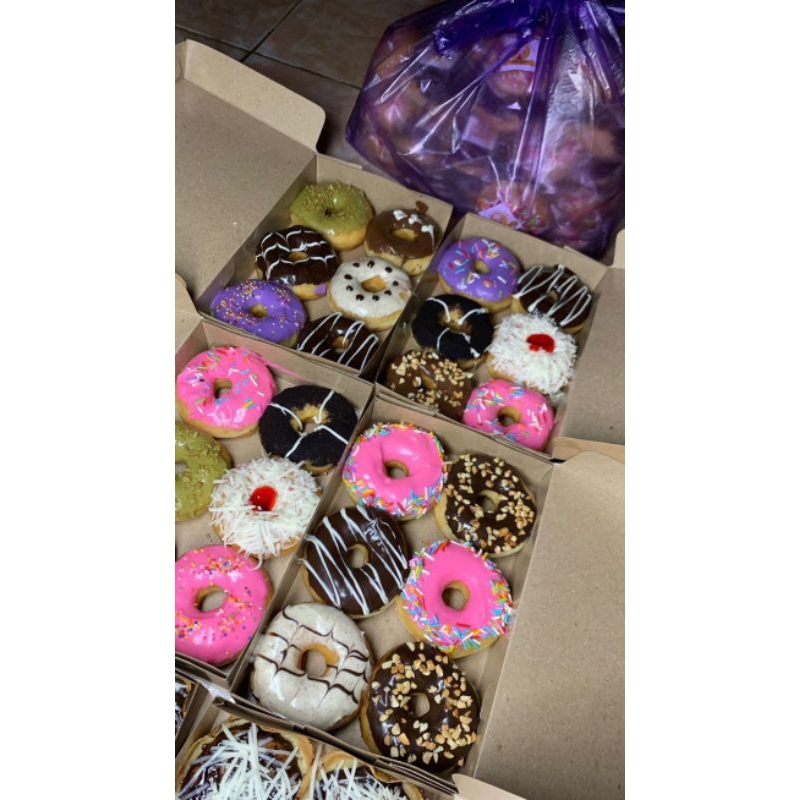 

DONAT MINI TOPPING